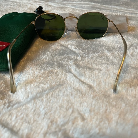 Ray ban sunglasses - Picture 4 of 5